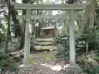 諏訪神社の鳥居