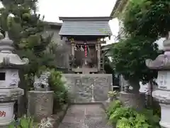 白山神社の本殿