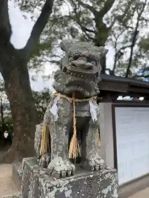 諏訪神社の{uncategorized: "未分類", other: "その他", undefined: "問題あり", building: "その他建物", grave: "お墓", sacred_gate: "鳥居", guardian: "狛犬", statue: "像", buddha: "仏像", history: "歴史", nature: "自然", garden: "庭園", animal: "動物", pagoda: "塔", temizu: "手水舎", mountain_gate: "山門・神門", sanctuary: "本殿・本堂", subordinate: "末社・摂社", art: "芸術", scenery: "景色", jizo: "地蔵", ema: "絵馬", goshuin: "御朱印", omikuji: "おみくじ", items: "授与品その他", amulet: "お守り", goshuincho: "御朱印帳", eats: "食事", festival: "お祭り", votive_dance: "神楽", shichigosan: "七五三参", wedding: "結婚式", experience: "体験その他", initially: "初詣", around: "周辺", anti_infection: "感染症対策"}