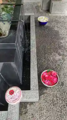 帯廣神社の手水舎