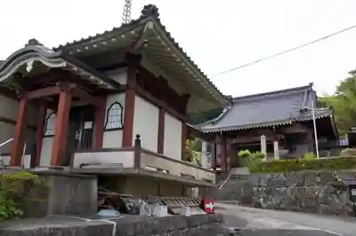 常行寺の本殿・本堂