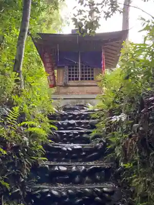 目の霊山　油山寺の本殿・本堂