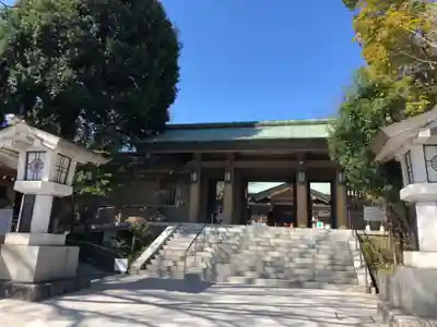 東郷神社の山門・神門