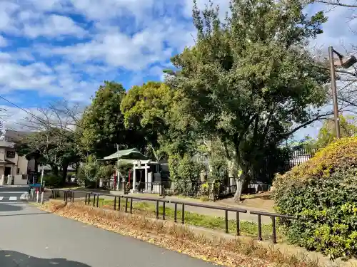 菊名池弁財天(神奈川県)