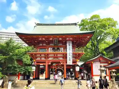 生田神社の山門・神門