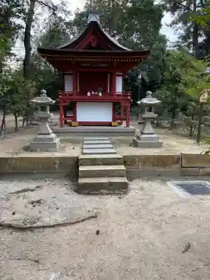 薬師寺の末社・摂社