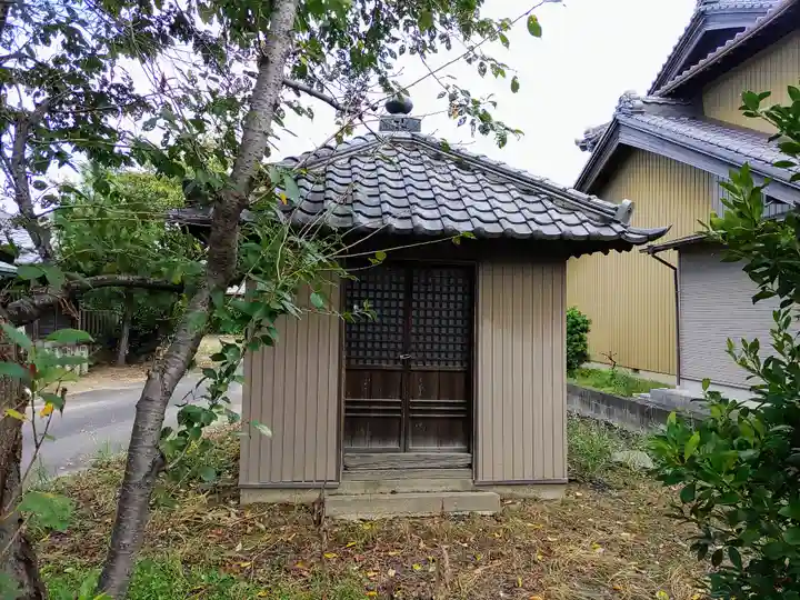 神明社(小寺)のその他建物