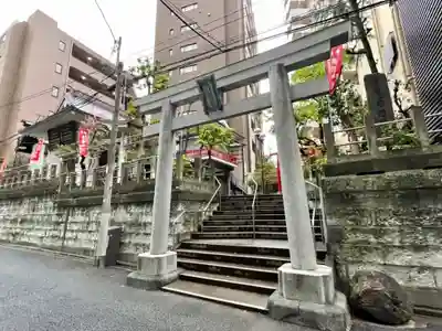 妻戀神社の鳥居