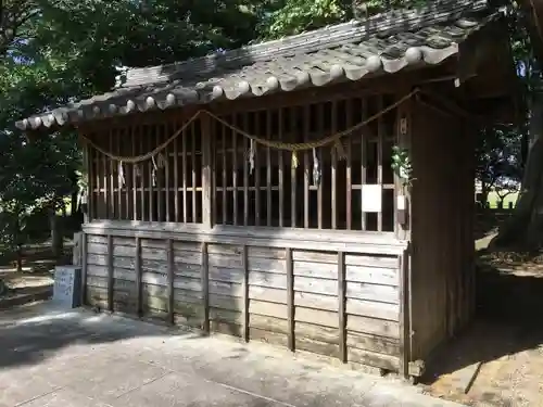 犬ヶ坪神明社の末社・摂社