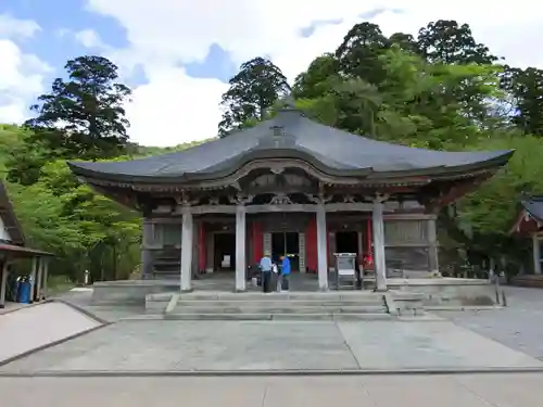 大山寺の本殿