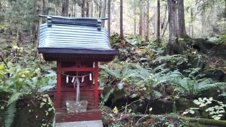 早池峯神社の末社・摂社