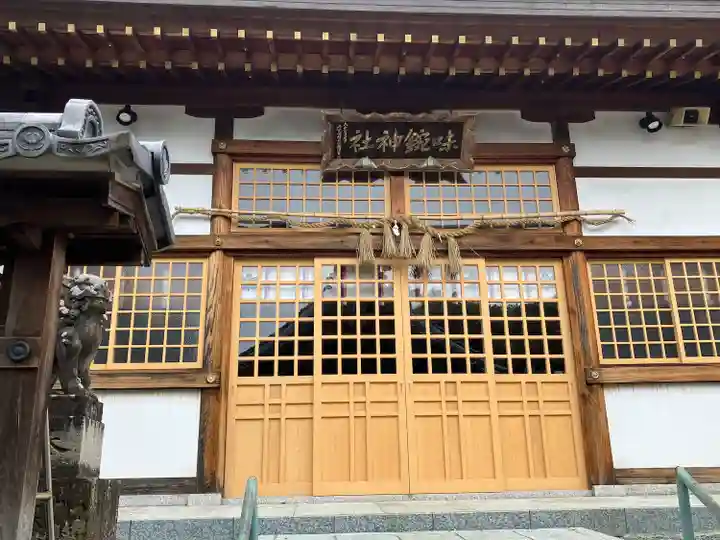 味鋺神社の本殿・本堂