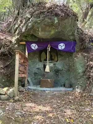 富貴寺の{uncategorized: "未分類", other: "その他", undefined: "問題あり", building: "その他建物", grave: "お墓", sacred_gate: "鳥居", guardian: "狛犬", statue: "像", buddha: "仏像", history: "歴史", nature: "自然", garden: "庭園", animal: "動物", pagoda: "塔", temizu: "手水舎", mountain_gate: "山門・神門", sanctuary: "本殿・本堂", subordinate: "末社・摂社", art: "芸術", scenery: "景色", jizo: "地蔵", ema: "絵馬", goshuin: "御朱印", omikuji: "おみくじ", items: "授与品その他", amulet: "お守り", goshuincho: "御朱印帳", eats: "食事", festival: "お祭り", votive_dance: "神楽", shichigosan: "七五三参", wedding: "結婚式", experience: "体験その他", initially: "初詣", around: "周辺", anti_infection: "感染症対策"}