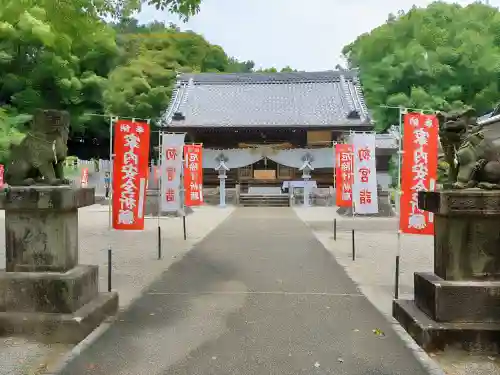 諏訪神社の本殿・本堂