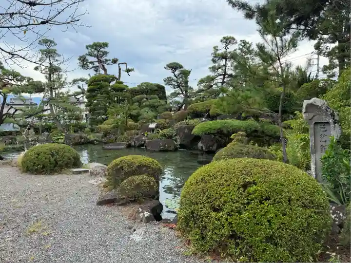 甲斐善光寺(山梨県)