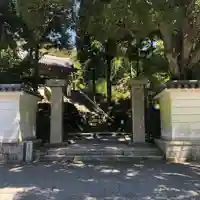 忉利天上寺の山門・神門