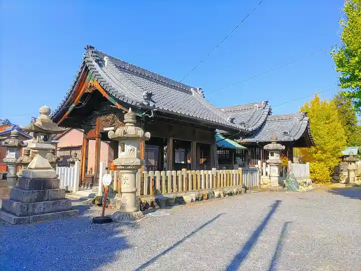 八剣社の本殿・本堂