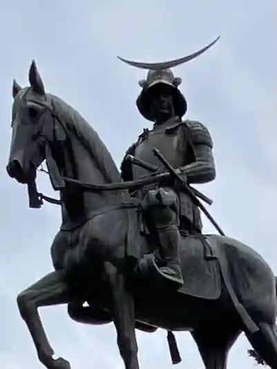 宮城縣護國神社の像