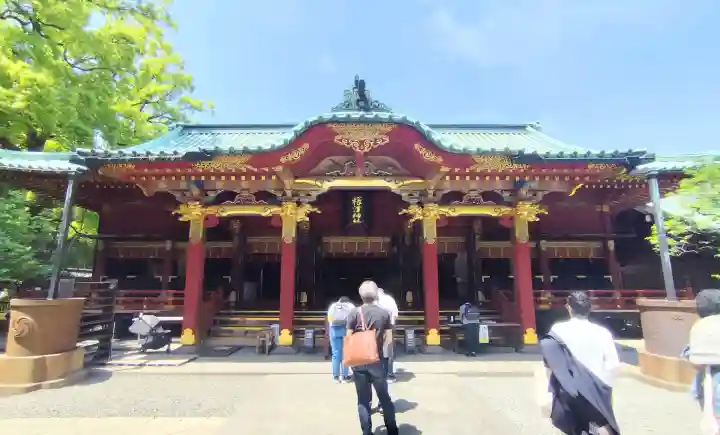 根津神社の{uncategorized: "未分類", other: "その他", undefined: "問題あり", building: "その他建物", grave: "お墓", sacred_gate: "鳥居", guardian: "狛犬", statue: "像", buddha: "仏像", history: "歴史", nature: "自然", garden: "庭園", animal: "動物", pagoda: "塔", temizu: "手水舎", mountain_gate: "山門・神門", sanctuary: "本殿・本堂", subordinate: "末社・摂社", art: "芸術", scenery: "景色", jizo: "地蔵", ema: "絵馬", goshuin: "御朱印", omikuji: "おみくじ", items: "授与品その他", amulet: "お守り", goshuincho: "御朱印帳", eats: "食事", festival: "お祭り", votive_dance: "神楽", shichigosan: "七五三参", wedding: "結婚式", experience: "体験その他", initially: "初詣", around: "周辺", anti_infection: "感染症対策"}