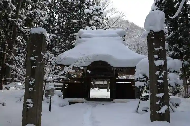 観音寺の山門・神門