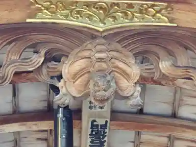 湯泉神社の芸術