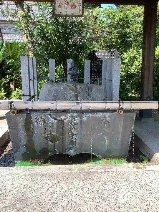 賀茂神社の手水舎