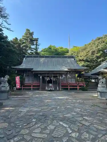 御崎神社の{uncategorized: "未分類", other: "その他", undefined: "問題あり", building: "その他建物", grave: "お墓", sacred_gate: "鳥居", guardian: "狛犬", statue: "像", buddha: "仏像", history: "歴史", nature: "自然", garden: "庭園", animal: "動物", pagoda: "塔", temizu: "手水舎", mountain_gate: "山門・神門", sanctuary: "本殿・本堂", subordinate: "末社・摂社", art: "芸術", scenery: "景色", jizo: "地蔵", ema: "絵馬", goshuin: "御朱印", omikuji: "おみくじ", items: "授与品その他", amulet: "お守り", goshuincho: "御朱印帳", eats: "食事", festival: "お祭り", votive_dance: "神楽", shichigosan: "七五三参", wedding: "結婚式", experience: "体験その他", initially: "初詣", around: "周辺", anti_infection: "感染症対策"}