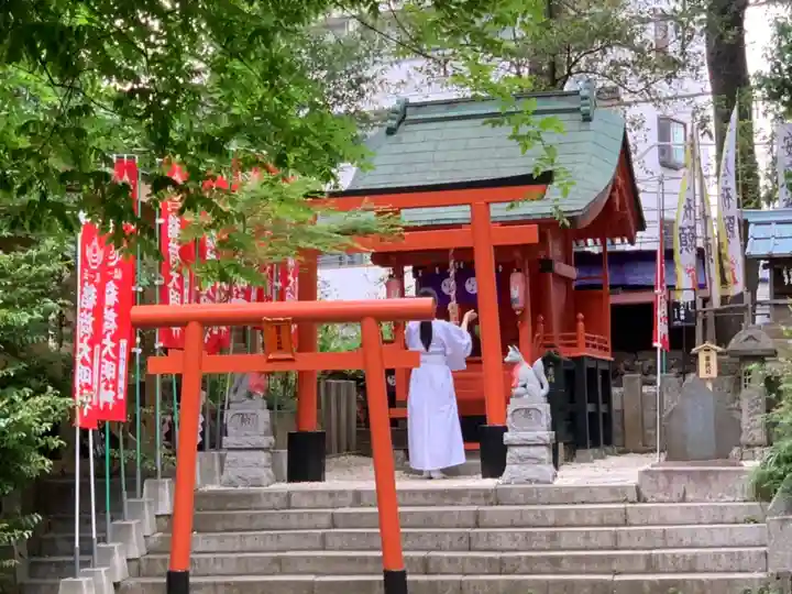 田無神社の末社・摂社