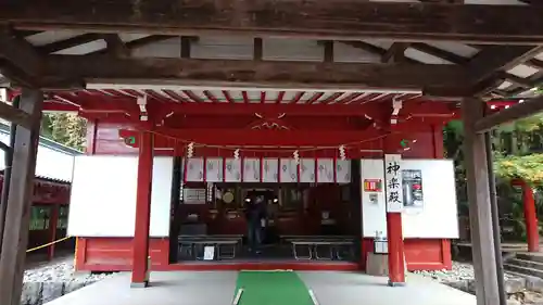 日光二荒山神社中宮祠の本殿・本堂