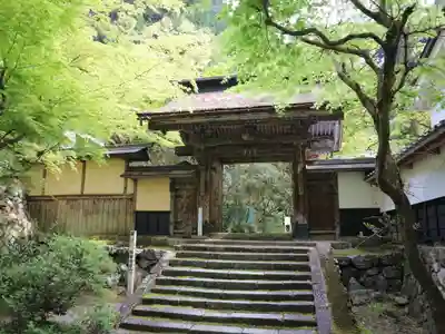 横蔵寺の山門・神門