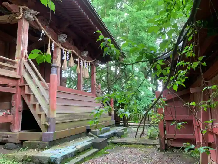 八幡神社の本殿・本堂