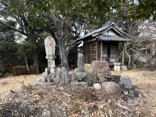 成田山名古屋別院大聖寺(犬山成田山)の末社・摂社