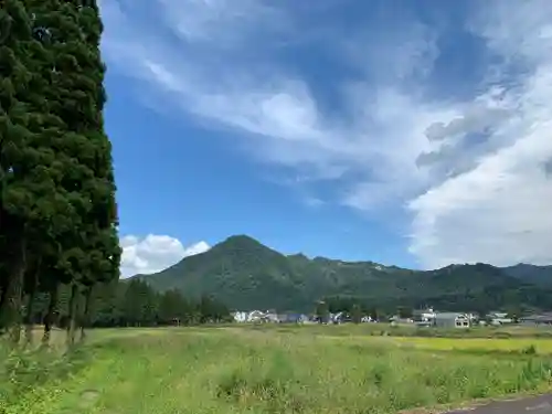 三石神社の景色