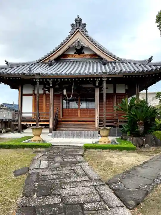 観泉寺の本殿・本堂