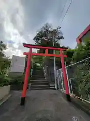 東山稲荷神社の鳥居