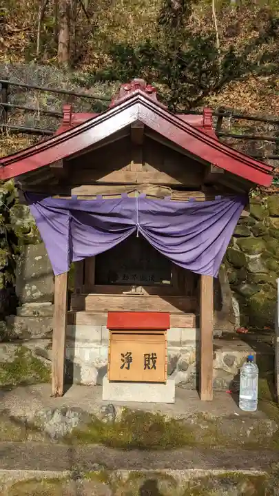 清滝寺の本殿・本堂