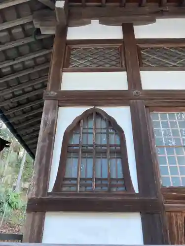 妙巌寺の本殿・本堂