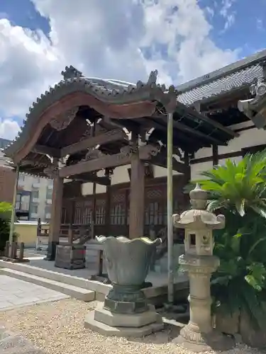長泉寺の本殿・本堂