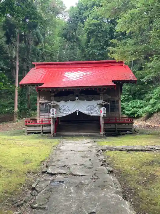 明治宮鹽谷神社の{uncategorized: "未分類", other: "その他", undefined: "問題あり", building: "その他建物", grave: "お墓", sacred_gate: "鳥居", guardian: "狛犬", statue: "像", buddha: "仏像", history: "歴史", nature: "自然", garden: "庭園", animal: "動物", pagoda: "塔", temizu: "手水舎", mountain_gate: "山門・神門", sanctuary: "本殿・本堂", subordinate: "末社・摂社", art: "芸術", scenery: "景色", jizo: "地蔵", ema: "絵馬", goshuin: "御朱印", omikuji: "おみくじ", items: "授与品その他", amulet: "お守り", goshuincho: "御朱印帳", eats: "食事", festival: "お祭り", votive_dance: "神楽", shichigosan: "七五三参", wedding: "結婚式", experience: "体験その他", initially: "初詣", around: "周辺", anti_infection: "感染症対策"}