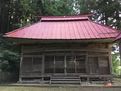 八幡神社の本殿・本堂