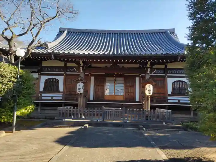 與楽寺の本殿・本堂