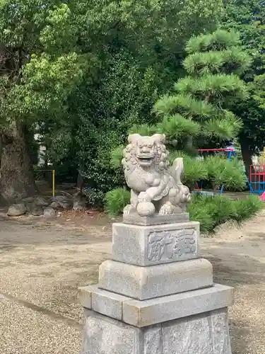 由乃伎神社の狛犬