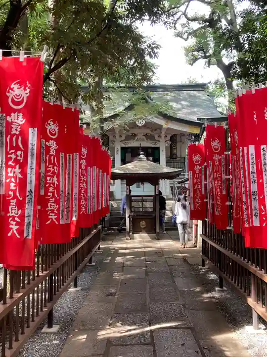 豊川稲荷東京別院の本殿・本堂