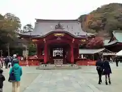 鶴岡八幡宮の本殿