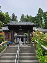 極楽寺の山門