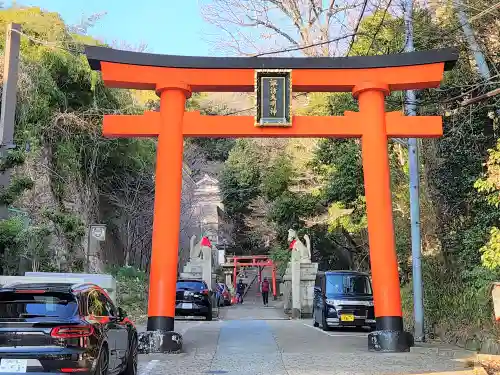 諏訪神社の鳥居