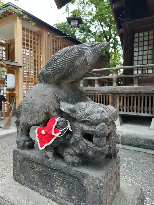北海道神宮頓宮の狛犬