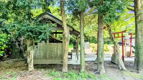 横戸元池辨天宮の建物その他