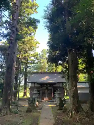 八幡神社の本殿・本堂