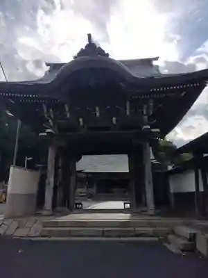 仏性寺の山門・神門